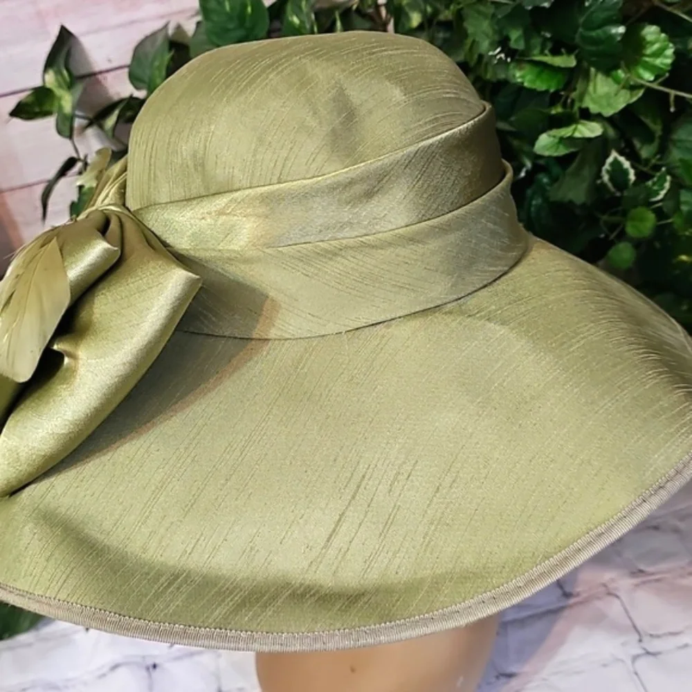 Giovannio Elegant Green Women's Hat with Bow/Feathers - Picture 4 of 9